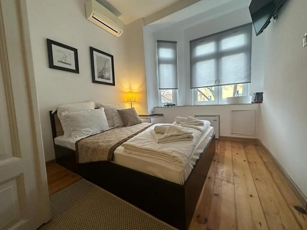 Just Studios Varna Homestay