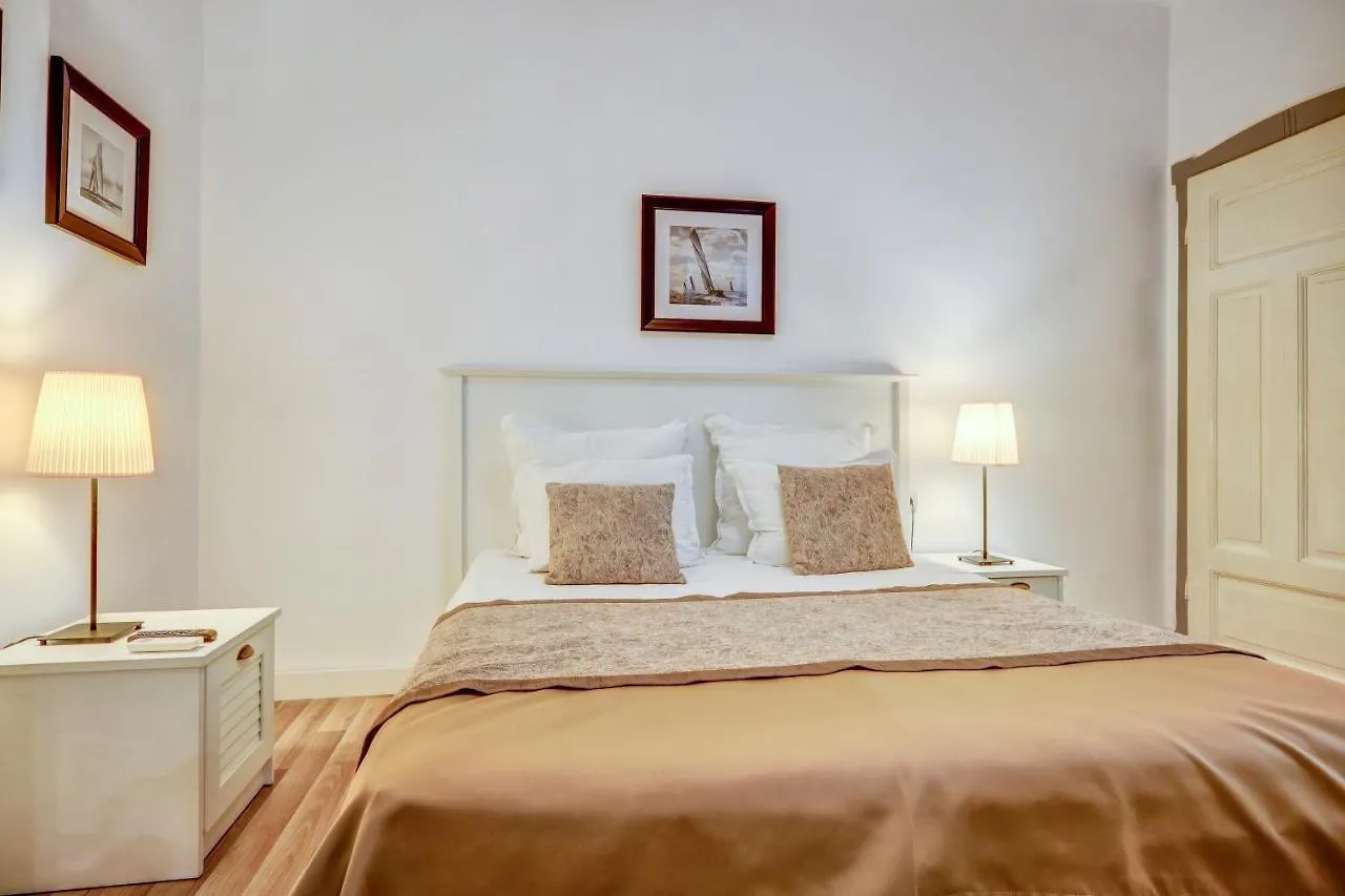 Just Studios Varna Homestay